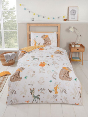 Woodland Friends Single Duvet Cover And Pillowcase Set from B&Q
