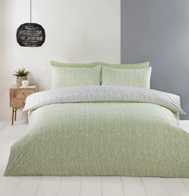 Rapport Helston Green King Duvet Cover Set from B&Q