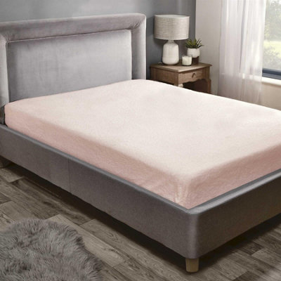Kampala Hill Teddy Fleece Fitted Sheet Sherpa Bed Sheets Pink from B&Q