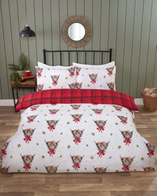 Rapport Home Fergus Microfibre Checkered Reversible Duvet Cover Set With Pillowcase from B&Q