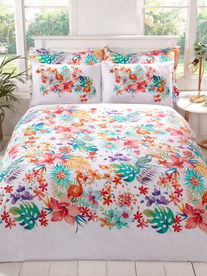 Tropical King Size Duvet Cover And Pillowcase Set from B&Q