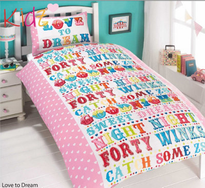 B&Q -  Love To Dream Polycotton Duvet Set With Pillowcase