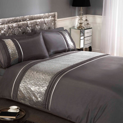Rapport Home Ritz Duvet Set With Pillowcase from B&Q
