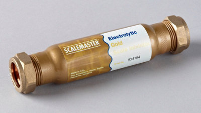 22mm Electrolytic Gold Scalemaster Scale Inhibitor from B&Q