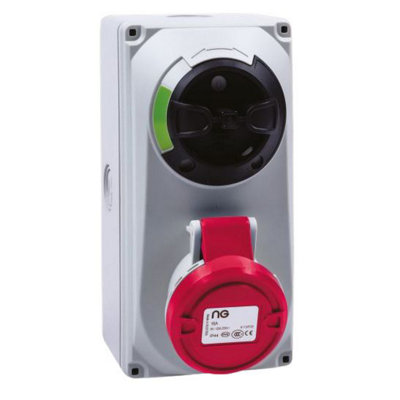 Niglon 16109 16A 3P+N+E 415V Interlocked Switched Socket Ip44 from B&Q