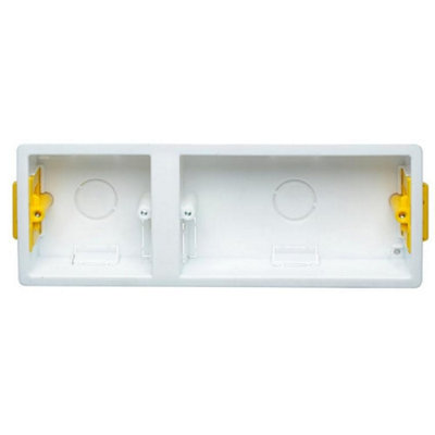 Niglon Ff2+1 2+1Gang Dry Lining Box 35mm from B&Q