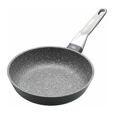 Masterclass Cast Aluminium 20Cm Fry Pan from B&Q