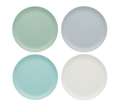 Colourworks Classics Salad And Snack Melamine Plates from B&Q