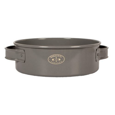 Banbury Co Tin Feeding Bowl Small from B&Q