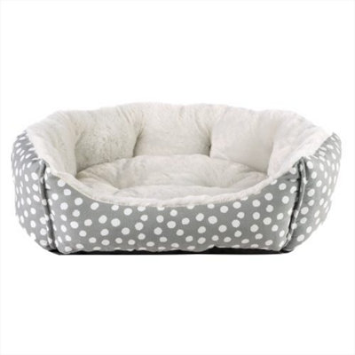Dream Paws Scalloped Bed Medium from B&Q