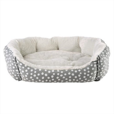 Dream Paws Scalloped Bed Large from B&Q