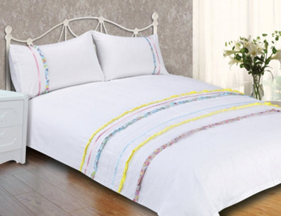 Intimates Modern Style Applique Design Bedroom DecorButton EnclosureEasy-CareWrinkle-ResistantMachine WashableMulticolour from B&Q