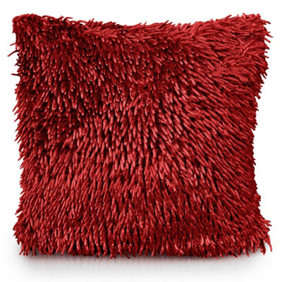 Velosso Velvet Touch Shaggy Chenille CushionSoft TextureZip ClosureMachine WashableLuxury Living Room DecorRed from B&Q
