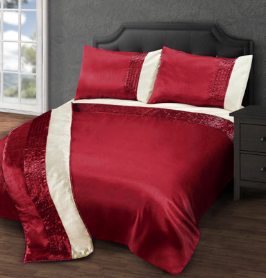 Intimates Elegant Faux Silk Finish Duvet Cover & Pillowcase SetLuxury Bedding EnsembleEasy-Care Machine WashableRed from B&Q