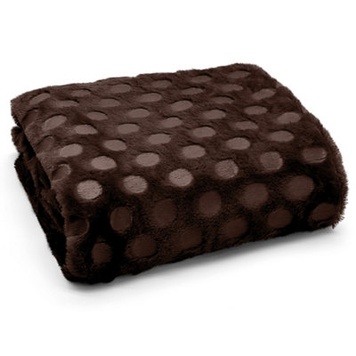 Velosso Cosy Lounge Plush Popcorn Effect Faux Fur Throw BlanketSoft TextureMachine WashableSize 127Cmx150CmChocolate from B&Q