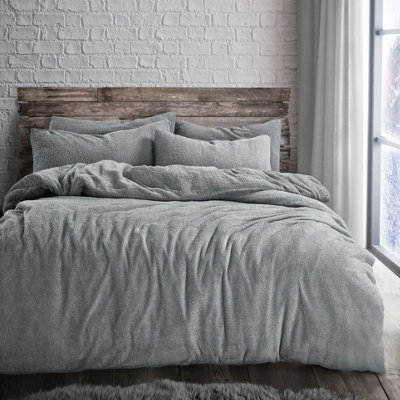 Velosso Teddy Fleece Duvet Cover & Pillowcase SetButton EnclosureMachine Washable Bedroom EssentialsSilver from B&Q