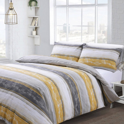Velosso Contemporary Bedding Set With Button EnclosureBreathable Cotton Blend Duvet Cover & Pillowcase SetMachine WashableOchre from B&Q