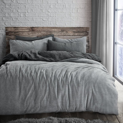 Velosso Teddy Fleece Duvet Cover & Pillowcase Set In Plush & Cosy Bedroom DecorSoft Texture Bed LinenMachine WashableCharcoal from B&Q