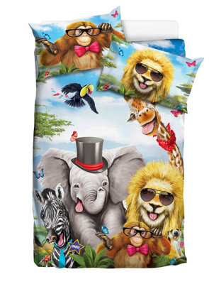 Velosso Playful Animal Print Duvet Cover SetKids Bedding With Button EnclosureVibrant Jungle Theme Bedroom DecorMulticolour from B&Q
