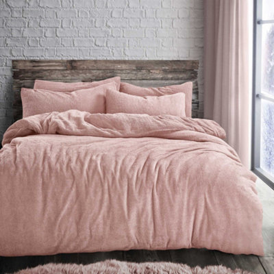 Velosso Plain Teddy Warm And Cosy Duvet Cover And Pillowcase SetPink from B&Q