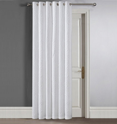 Velosso Winchester Quilted Pinsonic Single Panel CurtainWhite from B&Q