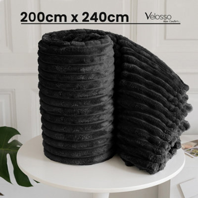 Velosso Elegant Thermal Plush Ribbed Throw Blanket In Modern Style For SofaBed In 305Cm X 305CmBlack from B&Q