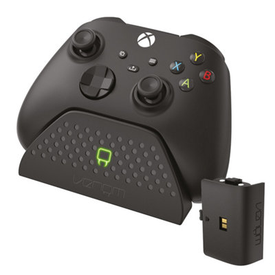 Venom Xbox Series X/S & Xbox One Docking Station - Black - Image 11