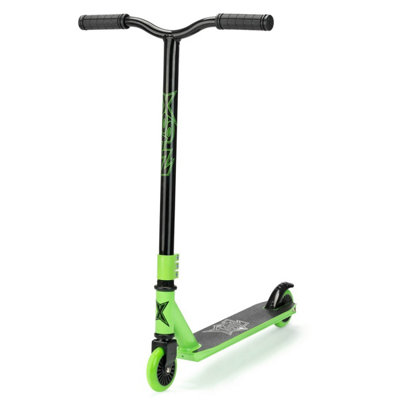 Xootz Shred 2.0 Stunt ScooterKids Kick Scooter 360 Degree Stunt Scooter Green from B&Q