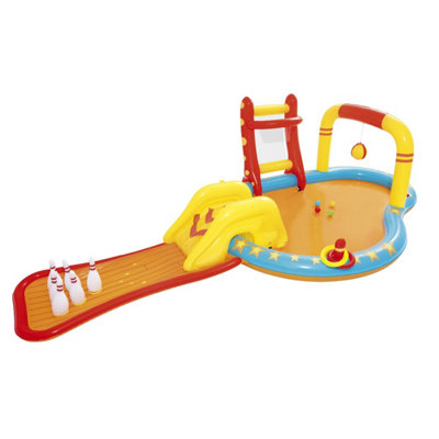 Bestway Lil Champ Water Play CentreInflatable Water Park With SlideKids Paddling Pool from B&Q