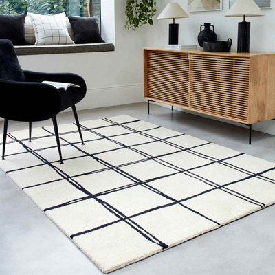 Monochrome Chequered Wool Modern Shaggy Handmade Rug For Living Room Bedroom & Dining Room-200Cm X 290 Cm from B&Q