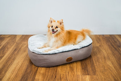 Snug & Cosy Pets The Snug And Cosy Oval Faux Fur 110Cm X 78Cm X 15Cm
