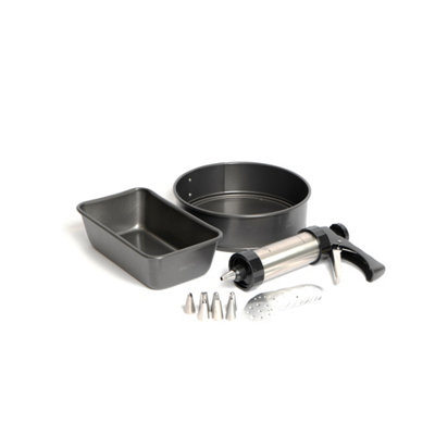 Rackhams Grey 24Pc Baking Set With Non-Stick Round Tin, 2Lb Loaf Tin, Biscuit Press/Icing Gun, 8 Stainless Steel Nozzles & 13 Cutters - Carbon Steel - Cake Tins - Image 4