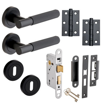 Marylebone Knurled Lever On Rose Sashlock Door PackMatt BlackHandle/hinges/sashlock/escutcheonDesigner Levers from B&Q