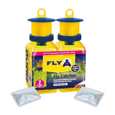 Zero In Fly Max Liquid Fly Traps Outdoor Fly Catcher Baited Poison Free Traps Twin Pack from B&Q