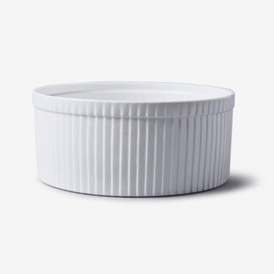B&Q -  Wm Bartleet & Sons Porcelain Large Souffle Dish22Cm