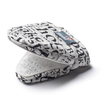 Zeal Silicone Hot Grab Mini Oven MittHot PrintWhite from B&Q