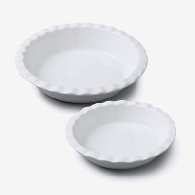 B&Q -  Wm Bartleet & Sons Porcelain Round Pie Dish With Crinkle Crust RimSet Of 2