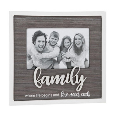 Stylish Script Photo Frame 6X4"Family from B&Q