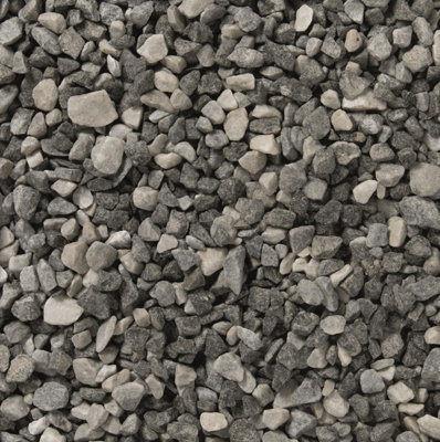 Bulk Bag 20mm Black Ice Decorative Garden Chippings from B&Q