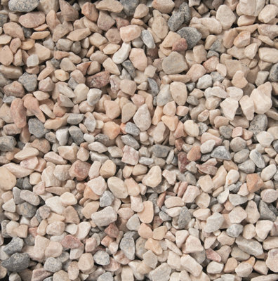 Bulk Bag 20mm Blossom Decorative Garden Chippings from B&Q