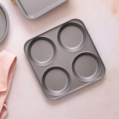 Betterware Essentials 4 Cup Yorkshire Pudding Tin from B&Q