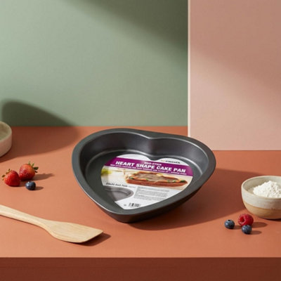 SuperGift.com Prima Heart Shape N/s Cake Tin 23X X 22.5 X3.7Cm from B&Q