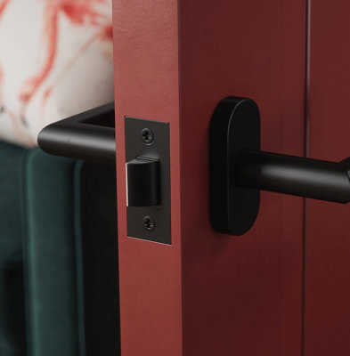 B&Q -  Thin Frame 40mm Short Latch In Contemporary Matt Black FinishDoesn't Include HandleMulti-Packs Available