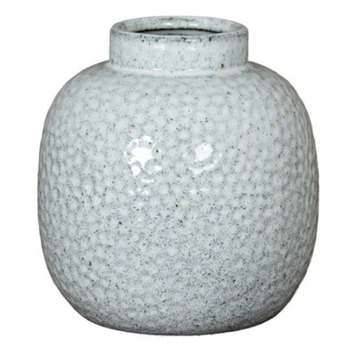 Hill Interiors Cairn Dimple Small VaseCeramicL18 X W18 X H20 CmWhite from B&Q