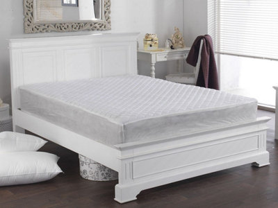 Lancashire Textiles Polycotton Quilted Mattress Protector With 12" (30Cm) Skirt Machine Washable ProtectionSingle from B&Q