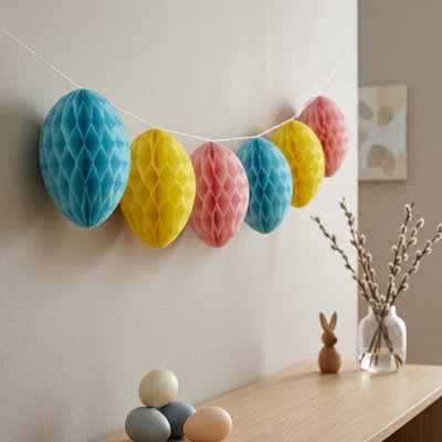 Garden Greatness 2M Honeycomb Easter Egg Bunting from B&Q