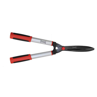 B&Q -  Wavy Hedge Shears