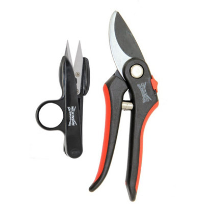 Bypass Pruner & Deadheading Twin Pack By Wilkinson Sword from B&Q