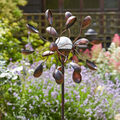 B&Q -  Solar Wind Spinner With Colour Changing Crackle Globe 130CmGemini