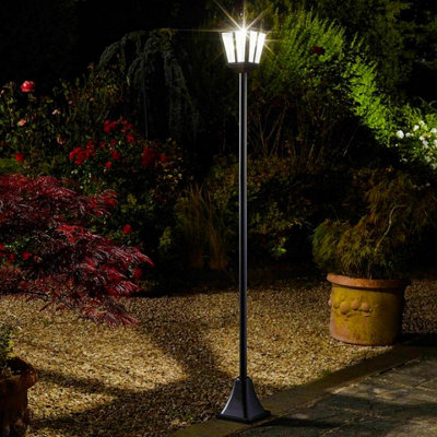 Smart Garden Whitehall Lamp Post Solar 1009008 from B&Q